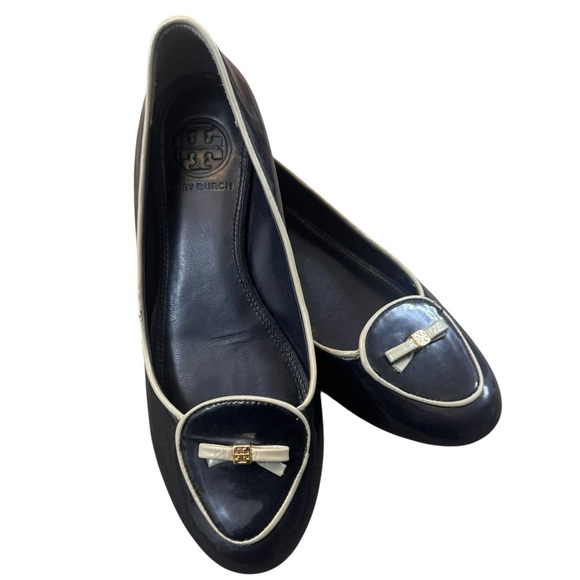 Tory Burch Dakota Patent Calf Ballet Loafers - Picture 3 of 7